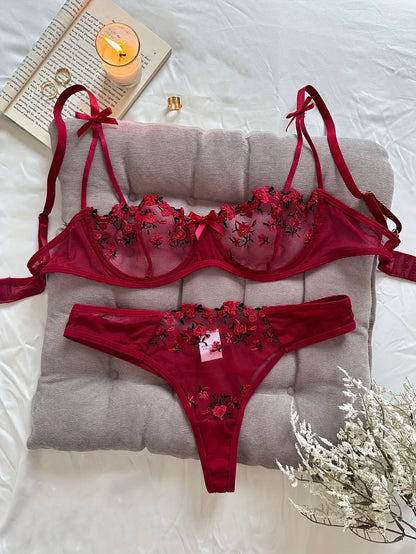 LOLA | Set Lingerie per la Femminilità